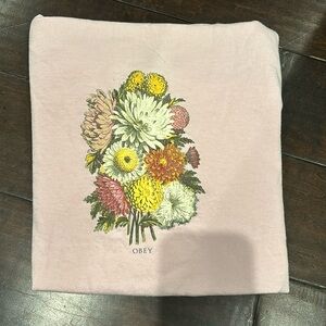 Men’s M, Pink Obey tee shirt